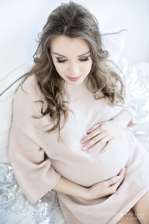 Fotografia ciażowa Julita Pająk, made with love photography, sesja ciążowa Kraków (5)